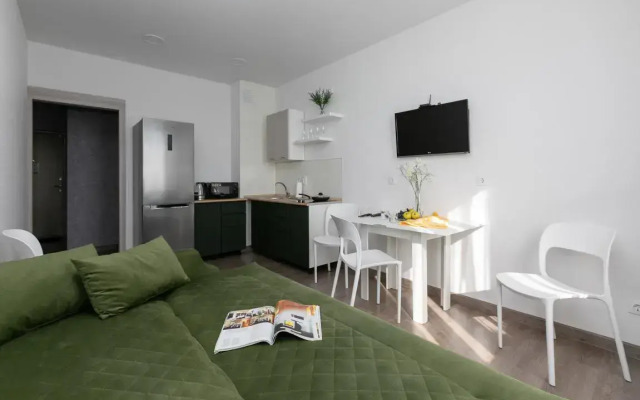 Двухкомнатные апартаменты Этажидейли возле ЖД вокзала