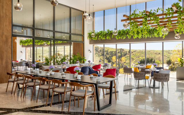 Ramada Encore by Wyndham Istanbul Arnavutkoy