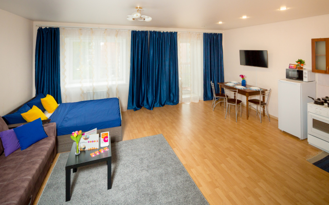 Апартаменты на Зверева