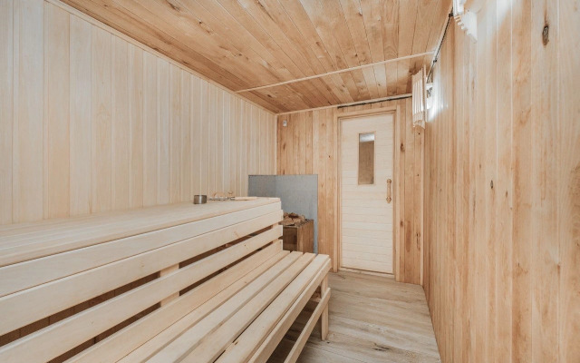 Aristokrat Mini Hotel