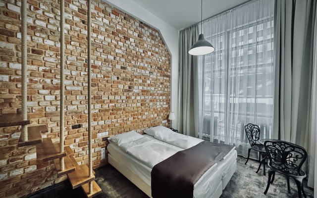 LofT Hotel