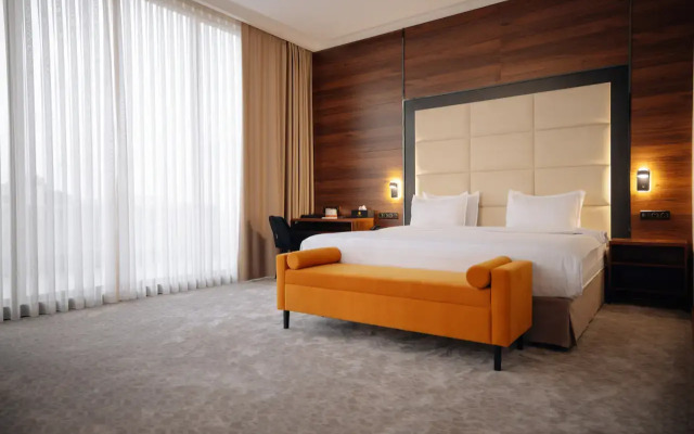Kohinur Plaza Hotel