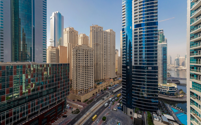 Апартаменты Welcome Home in Bay Central Tower