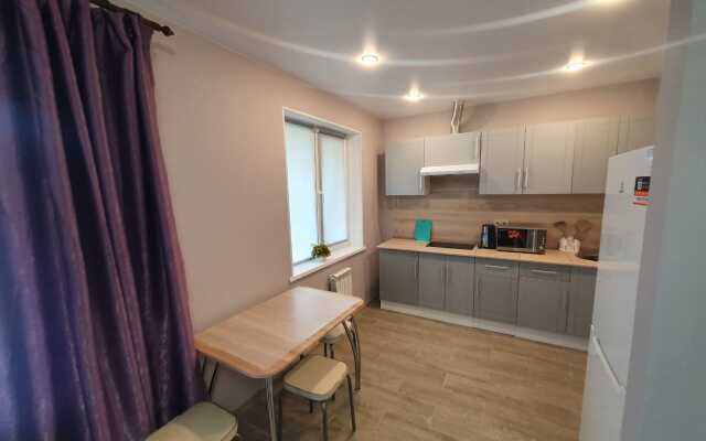 Апартаменты ул.Адмирала Горшкова 57