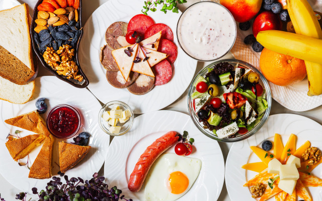 Отель Grand Nur