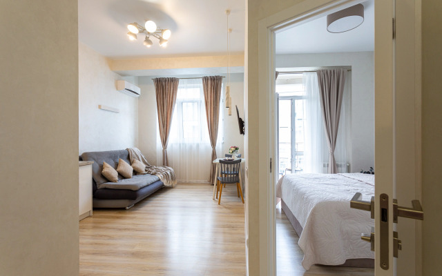 Квартира с балконом и видом на море Посейдон 590