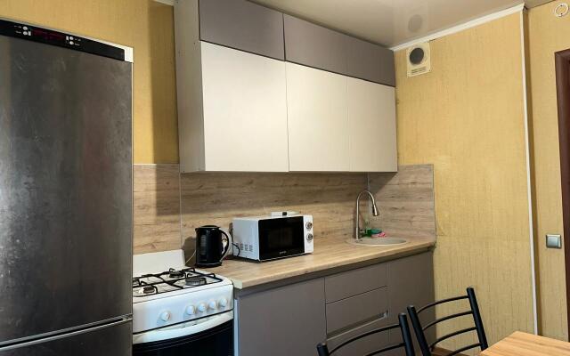 Na Pobezhimova 39 Flat