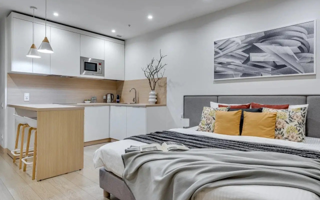 Апартаменты Family Lux с панорамным видом на Остров Мечты и на город