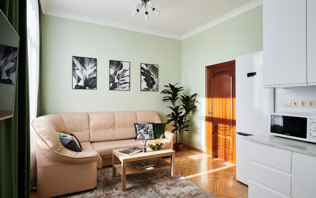 GM Trekhkomnatnye s vidom na Tverskuyu Apartments