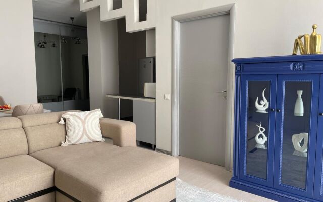Prostornye Dvukhkomnatnye Indigo Apartments