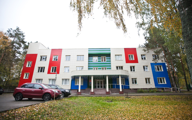 Na Dachnoy Apartments