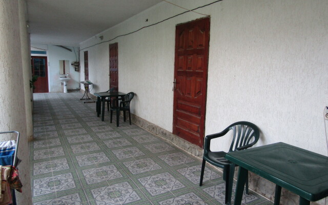 Adile Guest House
