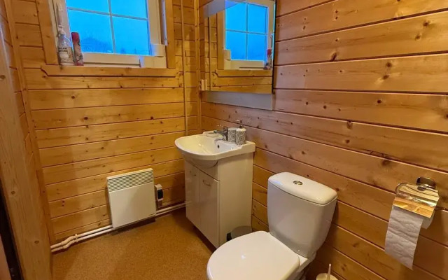Na Beregu Ozera Plescheevo 57b Private house