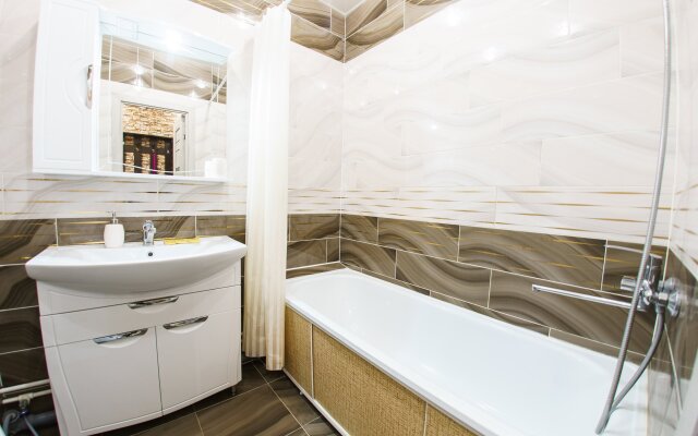 Inndays Na Arkadiya Shipunova 8 Apartments