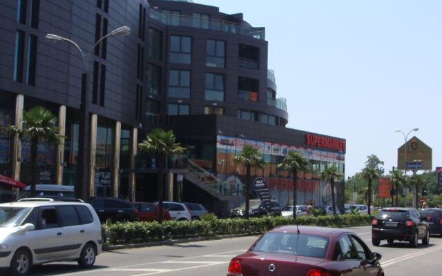 Sunny Beach Plaza Apartments