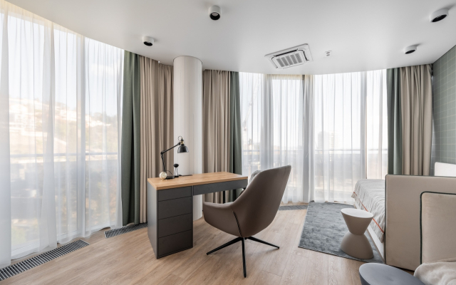 Komfort I Bezopasnost V Elitnom Dome Flat