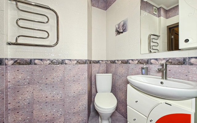Na Frunze 49/1 Apartments