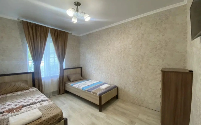 Частный дом 284 на переулке Сиреневом