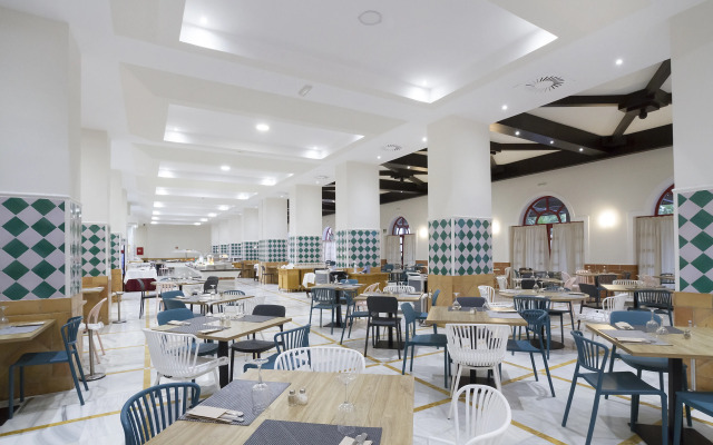Ibersol Almuñecar Beach & Spa Hotel