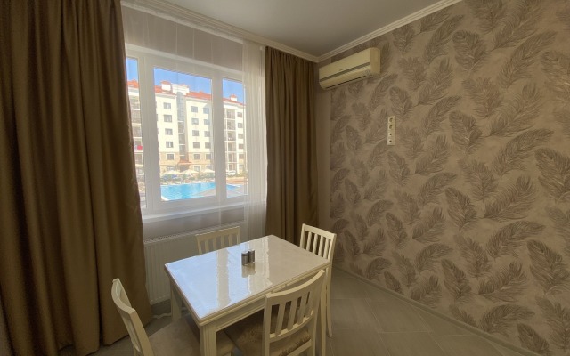 233 Mira 44lit6 Apartments
