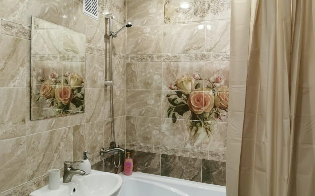 V Uyutnom Tsentre Starogo Goroda Flat