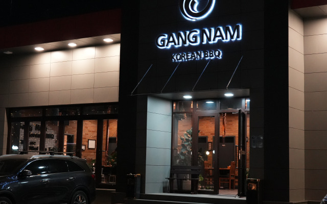 Golden Dragon Hotel & Spa