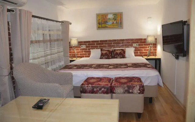 Varsavca Inn Hotel