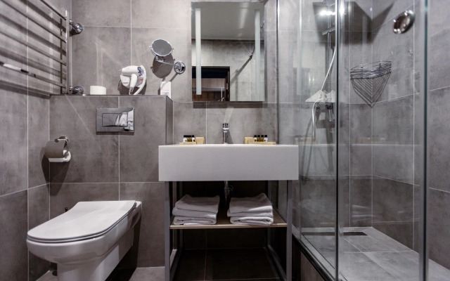 Chayka Hotel