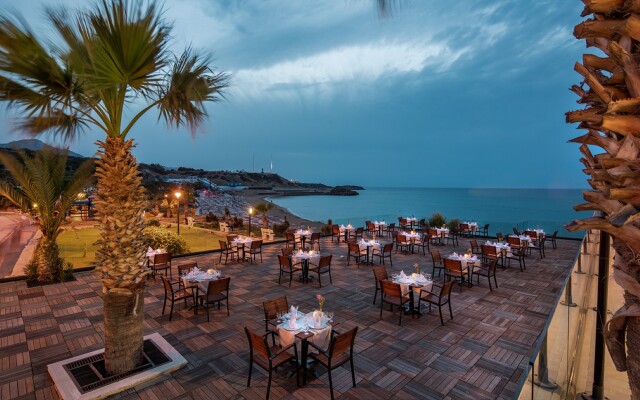 Acapulco Resort Convention SPA Hotel