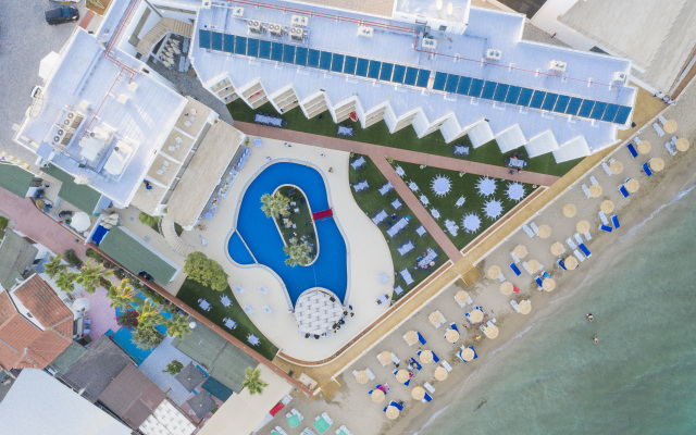 Mimoza Beach Hotel