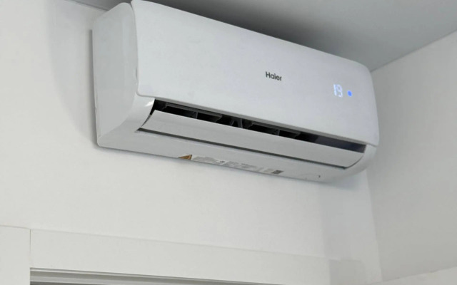 Topovaya yevro dvushka u Autleta Flat