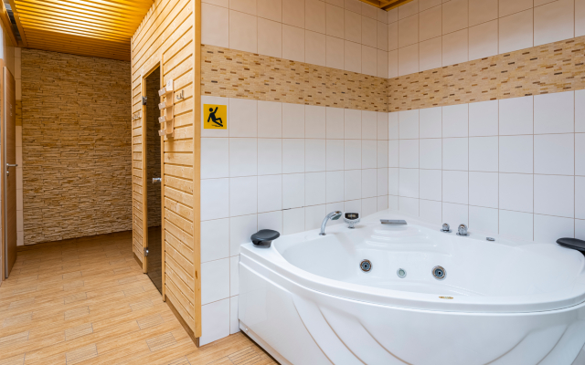 Dagmar Hotel