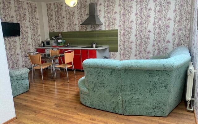 Gostevoy Dom Maro Guest House