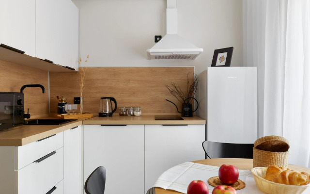 Апартаменты Белые цветы Абсалямова, у Чаши и станции метро