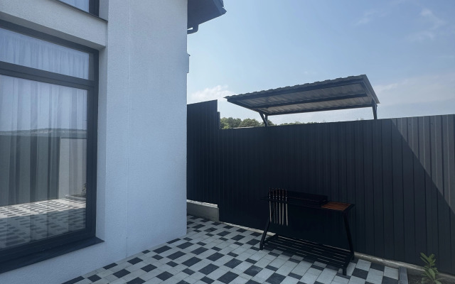 Шале Меот Green