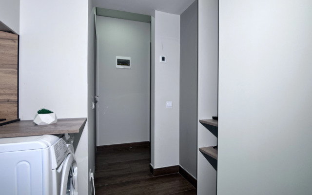 Апартаменты Студия Mirror в 5 минутах от моря