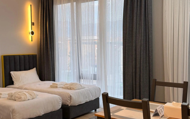 Apartment hotel TONg Marina