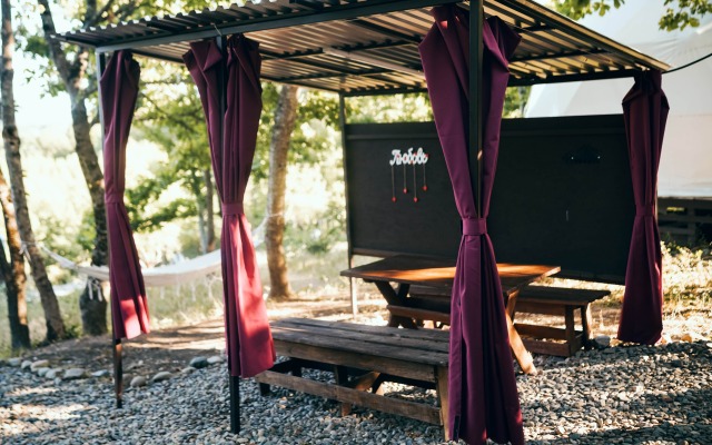 Solnechny Sklon Glamping