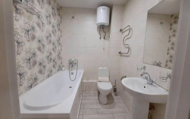 Na Zheleznodorozhnoy 15/1 Flat