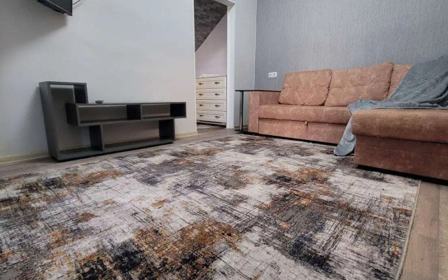 Апартаменты Двухуровневые апартаменты около музея ангелов