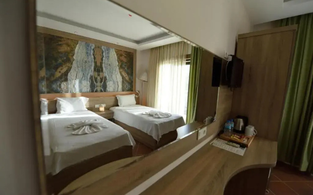 THE KUMSAL Hotel