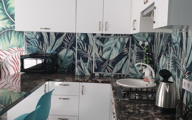 Апартаменты Хелена Скай