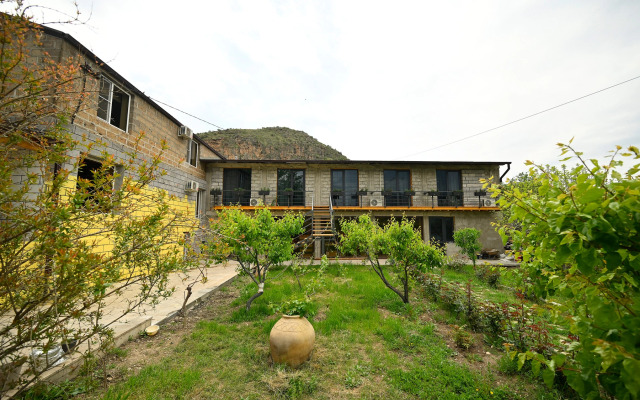 Areni Wine Art Hotel
