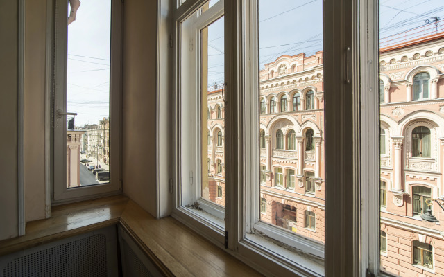 Квартира на Рубинштейна 4