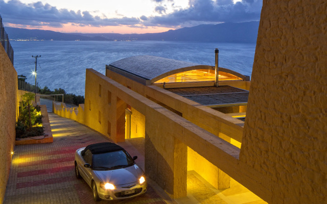 Villa Athina