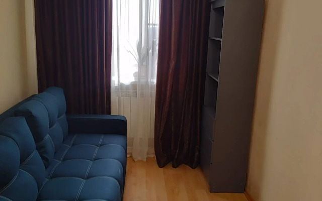 Na Atamanskaya 60A Flat