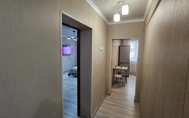 Uyutnaya V Samom Tsentre Vladikavkaza Flat