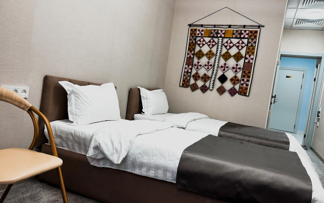 Hotel Tadzh Makhal
