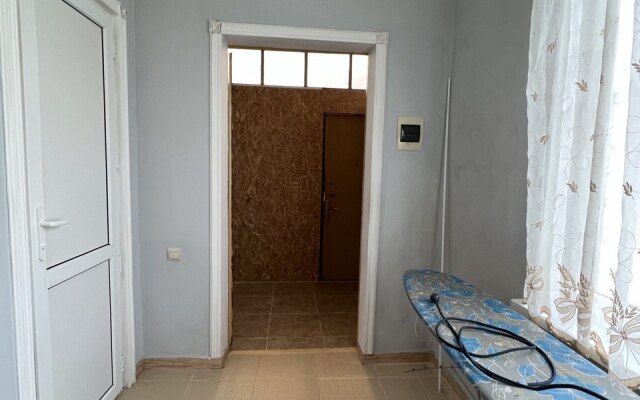 Domik v Derbente Lodging House