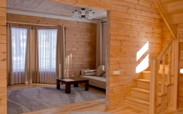 Ski Paradise Karakol Hotel